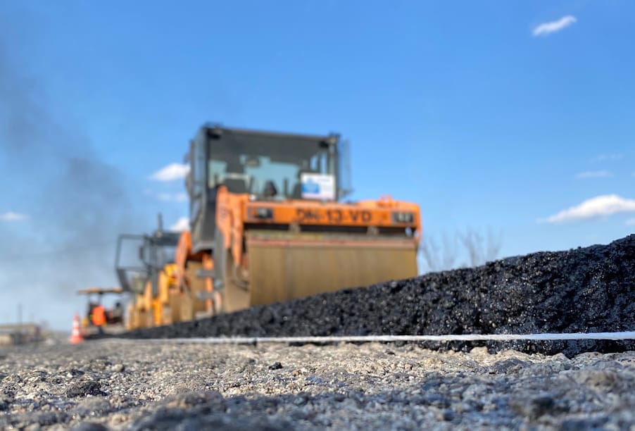 В Тверской области в этом году продолжат обновлять участок дороги, ведущей в Смоленскую область